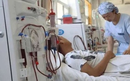 Người đàn ông 50 tuổi suy thận mạn vì thói quen "cực độc" khi pha cà phê
