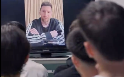Messi gây bão khi tự giới thiệu: "Xin chào, tôi là Lionel Messi"