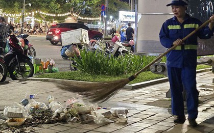 Đà Nẵng: Mỗi công nhân môi trường phải “ôm” hơn 8 tấn rác/ngày