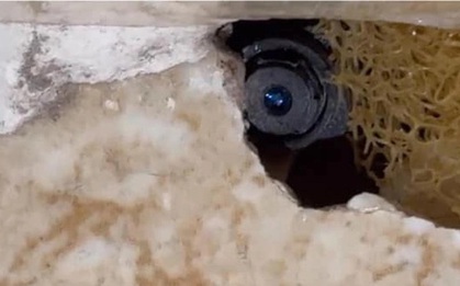 Lắp camera, vợ phát hiện chồng ngoại tình với nhiều người đàn ông
