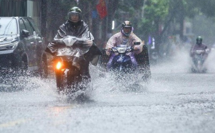 Dự báo thời tiết 7/5: Gió mùa Đông Bắc tràn về, miền Bắc mưa dông kèm lốc sét, nguy cơ lũ quét cao