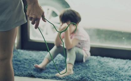 Điều đáng sợ phía sau những vụ bạo hành trẻ em liên tiếp gần đây