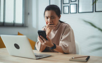Kiệt sức, rối loạn lo âu vì hơn 40 nhóm chat công việc ‘hành hạ’ 24/7