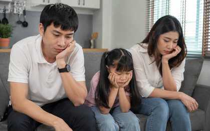 Một gia đình đáng sợ nhất không phải là cãi vã, mà là chỉ có một người liên tục làm điều này