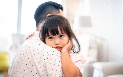 Nghiên cứu chỉ rõ: Muốn biết 1 gia đình về sau có nghèo khổ dần không, cứ nhìn 3 điều này