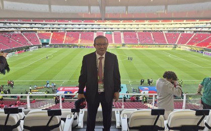 Ông Park Hang-seo khoe ảnh với sếp FIFA, nói lời gan ruột sau chiến thắng của Hàn Quốc ở World Cup