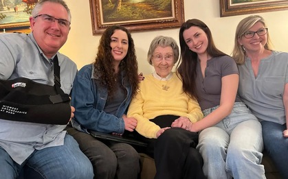 Sống khỏe ở tuổi 106, cụ bà bật mí thành công đến từ 2 đức tính