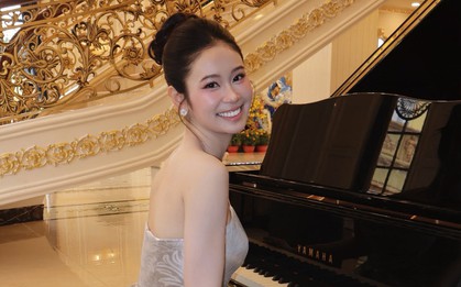Vẻ đẹp nũng nịu của gái xinh Nóng Cùng World Cup: Là top 10 Miss World Vietnam, tốt nghiệp bằng Giỏi Đại học Ngoại thương