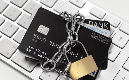 Cơ quan Thuế yêu cầu Agribank, BIDV, MB, VPBank, LPBank,... phong tỏa các tài khoản ngân hàng sau