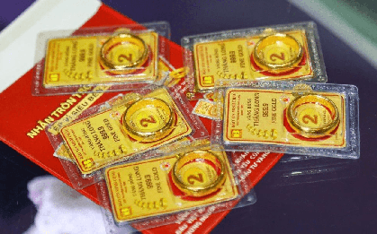 Sáng 19/6: Giá vàng nhẫn trơn, vàng miếng lao dốc