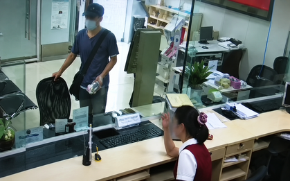 Thủ khoa đại học 16 tuổi bị kết án 10 năm tù vì cướp ngân hàng, cuộc sống hiện tại khiến nhiều người bất ngờ