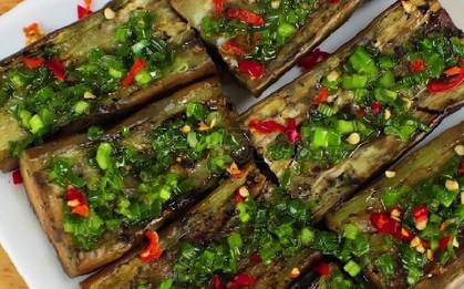 4 loại rau củ âm thầm “nuôi ung thư”: Loại cuối cùng rất quen thuộc trong mâm cơm của nhiều gia đình Việt