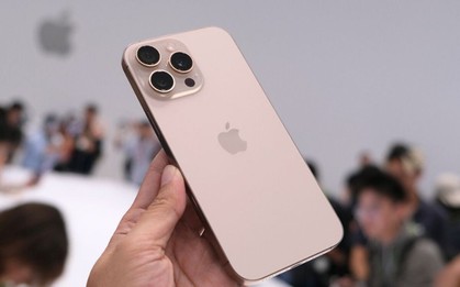 Chiếc iPhone đáng mua hơn cả iPhone 17 Pro Max, đang có giá giảm sâu kỷ lục