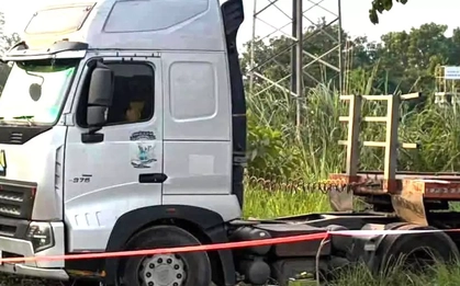 Thái Nguyên: Công an điều tra vụ tài xế tử vong nghi tụt xuống hố ga