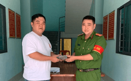 Tài khoản của người đàn ông SN 1980 phát sinh giao dịch 206 triệu đồng, công an lập tức vào cuộc điều tra nguồn tiền