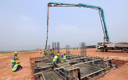 Cắm thành công 4.600 trụ thép nặng 200.000 tấn, biến điều không thể thành có thể, lập cú đúp kỳ tích khiến cả thế giới ngỡ ngàng