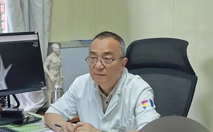 Bé gái 5 tuổi ngực đã phát triển, bác sĩ cảnh báo những thói quen có thể khiến trẻ dậy thì sớm