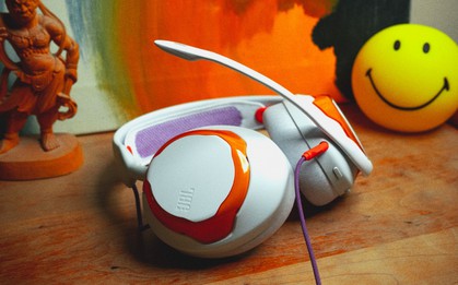 JBL ra mắt thế hệ tai nghe gaming mới: Âm thanh sống động, sở hữu tính năng pin thay nóng độc đáo