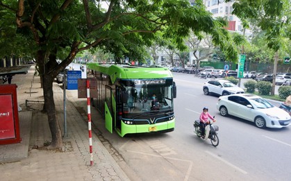 Sau 1 ngày triển khai, tuyến buýt 0 đồng Hà Nội - Hạ Long của Vingroup có thông báo đặc biệt