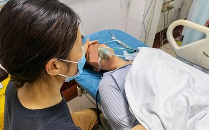Ướt mưa 10 phút, người phụ nữ "thập tử nhất sinh" vì bệnh não: Bác sĩ cảnh báo 3 dấu hiệu cần tới bệnh viện ngay!