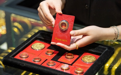 Giá vàng hôm nay 30/6: Giảm mạnh, sắp thủng mốc 4.000 USD/ounce
