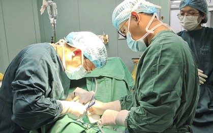 Cụ ông không ngờ bị đau bụng dữ dội 2 tiếng, suýt mất mạng phái nhập viện vì sỏi mật dù đã cắt túi mật