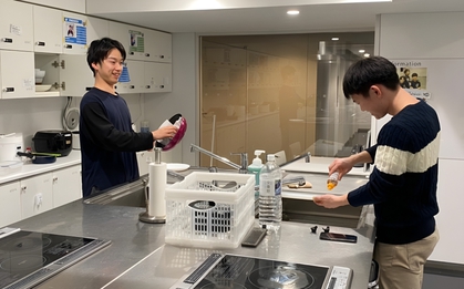 Một việc ở Việt Nam không ai làm lại là thói quen của hàng triệu người châu Âu, du học sinh Việt "đứng hình" trong lần đầu chứng kiến