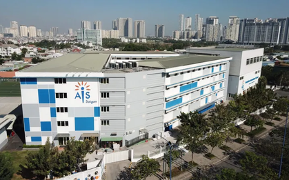 TP.HCM có 1 ngôi trường sở hữu 3 cơ sở hiện đại, sân bóng chuẩn FIFA và khu nội trú cao cấp, thu học phí gần 1 tỷ đồng/năm