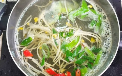 4 loại rau củ mùa hè dễ "ngậm" hóa chất nhất chợ, đặc biệt là món đầu tiên!