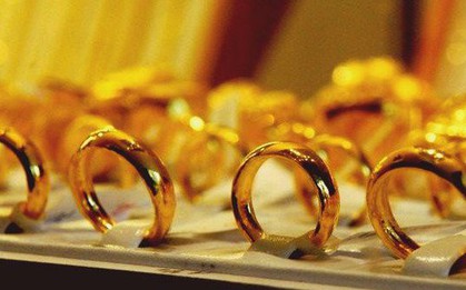 Tôi tưởng "vàng chỉ có tăng" và bài học nhớ đời