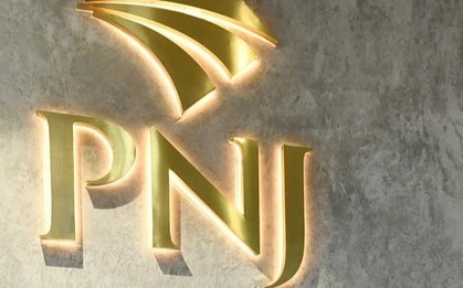 Cổ phiếu PNJ tiếp tục bị bán mạnh