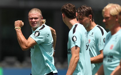 Haaland "đòi nợ" Rooney trước đại chiến với Anh: Lo mà đi chèo thuyền đi là vừa!