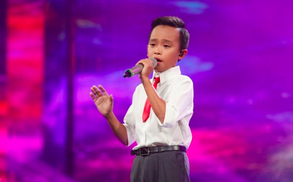 Cậu bé hát đám cưới từng gây sốt truyền hình, giờ đắt show, có nhà riêng tuổi 23