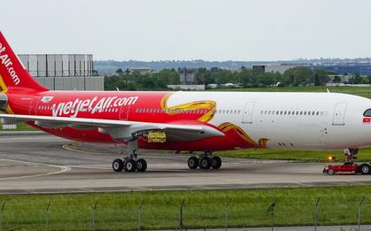 Cuối tháng 6, sân bay Pháp ghi nhận một máy bay lạ của Vietjet