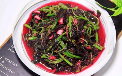 Loại rau mọc đầy ở Việt Nam, cổ thư Trung Quốc xếp vào "thượng phẩm": Được ví "bổ hơn thịt, rẻ hơn thuốc"
