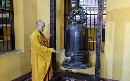 Các chùa, cơ sở tự viện cử 3 hồi chuông, trống Bát nhã vào sáng 27/7