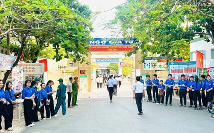 Vụ thí sinh mang điện thoại vào phòng thi nhưng không bị lập biên bản ở Khánh Hòa: Xem xét xử lý những người làm công tác coi thi