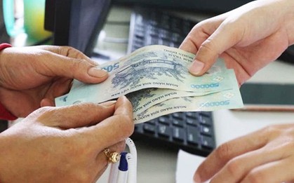 Công an cảnh báo: Giao dịch rút tiền mặt có thể bị điều tra nếu thuộc trường hợp này