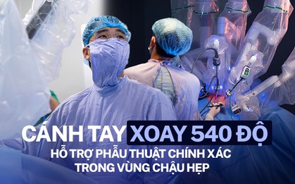 Tận mắt chứng kiến bác sĩ ở Hà Nội điều khiển robot cách bệnh nhân hơn 1 mét để cắt khối u ung thư trực tràng