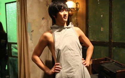 Vừa lộ diện sau scandal, Kim Soo Hyun dính thêm ồn ào mới
