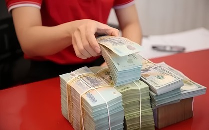 Dư 50 triệu có nên gửi ngân hàng?