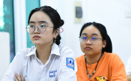 Hơn 130 hồ sơ thí sinh có IELTS bị loại vì không có điểm Ngoại ngữ, Đại học Hà Nội nói gì?