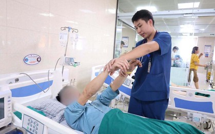 Đau đầu tự mua thuốc uống, người đàn ông nhập viện vì xuất huyết não