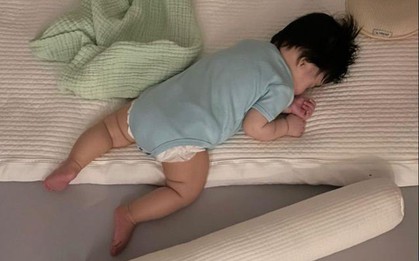 Trẻ nhỏ thích "nằm sấp" và "nằm ngửa", khi lớn lên sẽ có 3 sự khác biệt rõ rệt