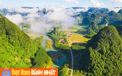 Việt Nam có ngôi làng cứ lũ về là nhà cửa nổi bồng bềnh, nay lột xác thành đặc sản hái ra tiền và ẵm trọn giải thưởng tốt nhất thế giới