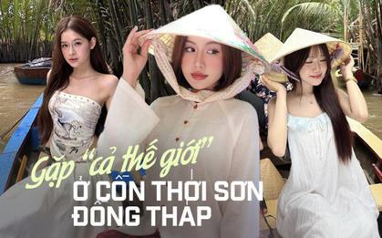 Chưa bao giờ du lịch miền Tây hot như hè năm nay: Ghe xuồng kẹt cứng ngắc, chú thím chèo mỏi tay