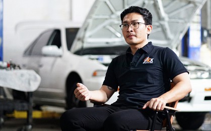 “Não bộ” xe PHEV bị khóa trái: thợ máy lao đao, chủ xe không có cách nào khác ngoài vào hãng