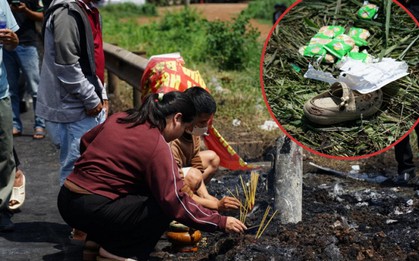 Hiện trường thương tâm vụ cháy xe khách ở Đồng Nai: Giày dép, túi xách cháy sém nằm ngổn ngang, nhiều người lặng lẽ thắp hương