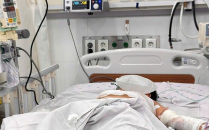 Vụ cháy xe khách ở Đồng Nai: Sức khỏe hai bệnh nhi hiện ra sao?
