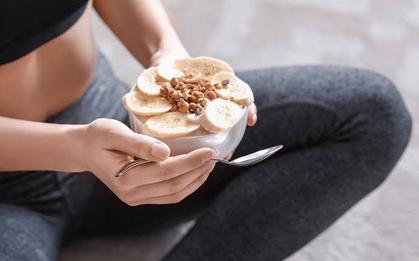 Ăn nhiều đạm, giảm tinh bột để giảm cân: Cơ thể bạn sẽ thay đổi ra sao?